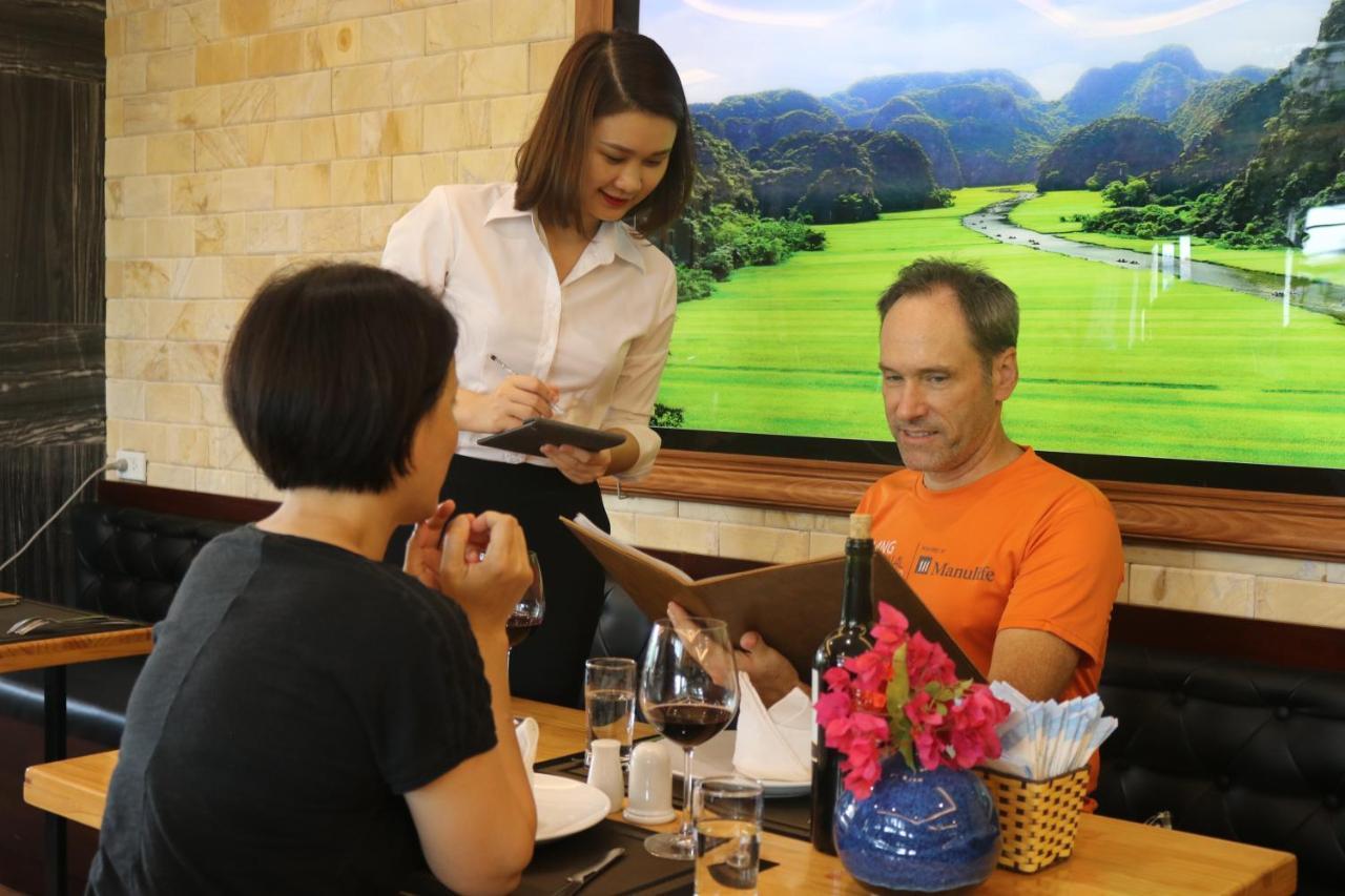 Liberty Hall Tam Coc Hotel & Villa Ninh Binh Esterno foto